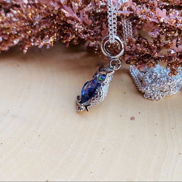 Swarovski OWL Purple Crystal Silver Necklace - Picture 6 of 7
